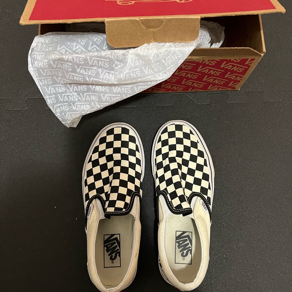 Slip on Checkered Vans